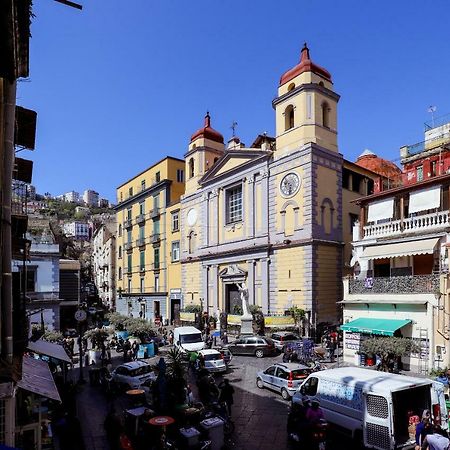 Napoli Centro Casa Annina Close To Toledo St Villa Bagian luar foto