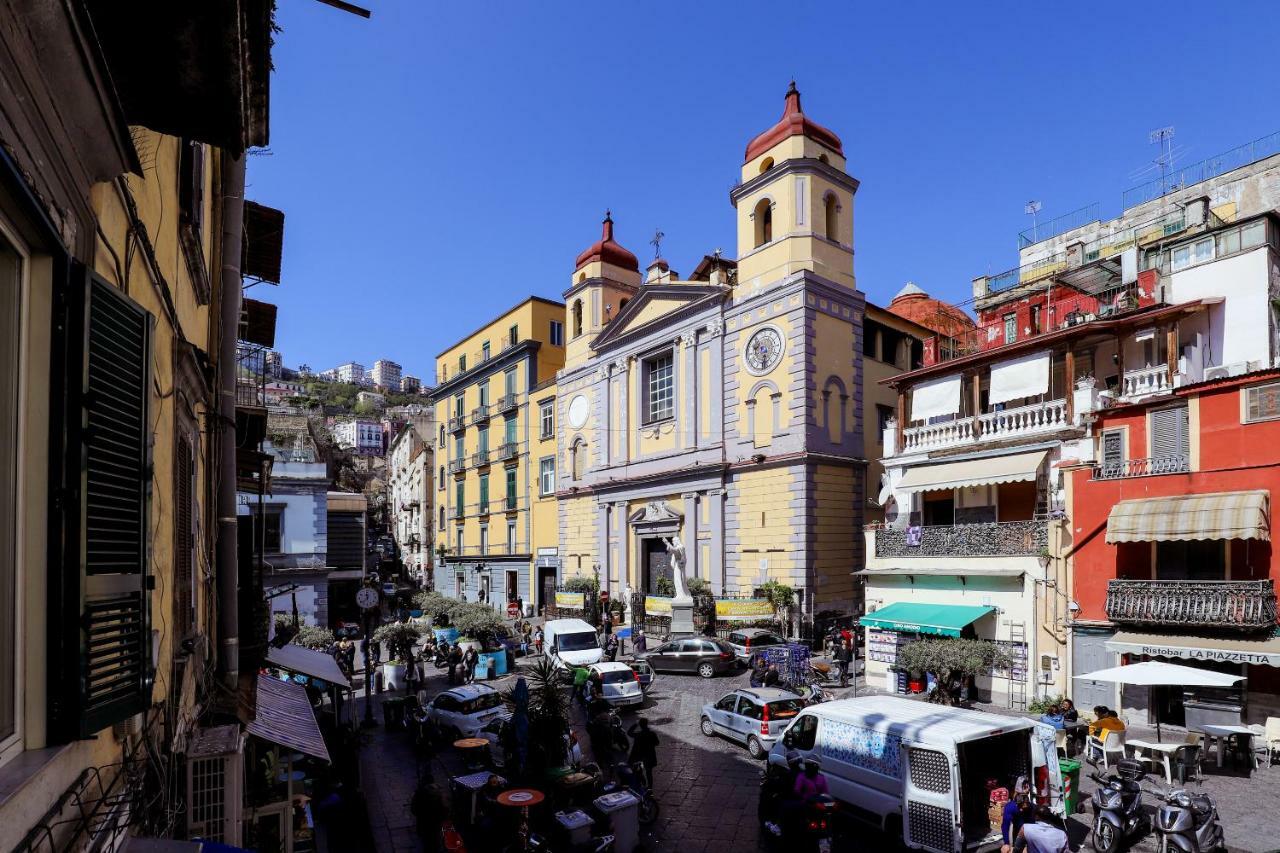 Napoli Centro Casa Annina Close To Toledo St Villa Bagian luar foto